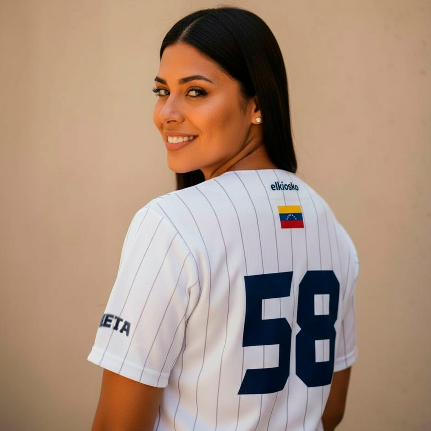 VENEKA +58 La Blanca camiseta venezolana estilo béisbol